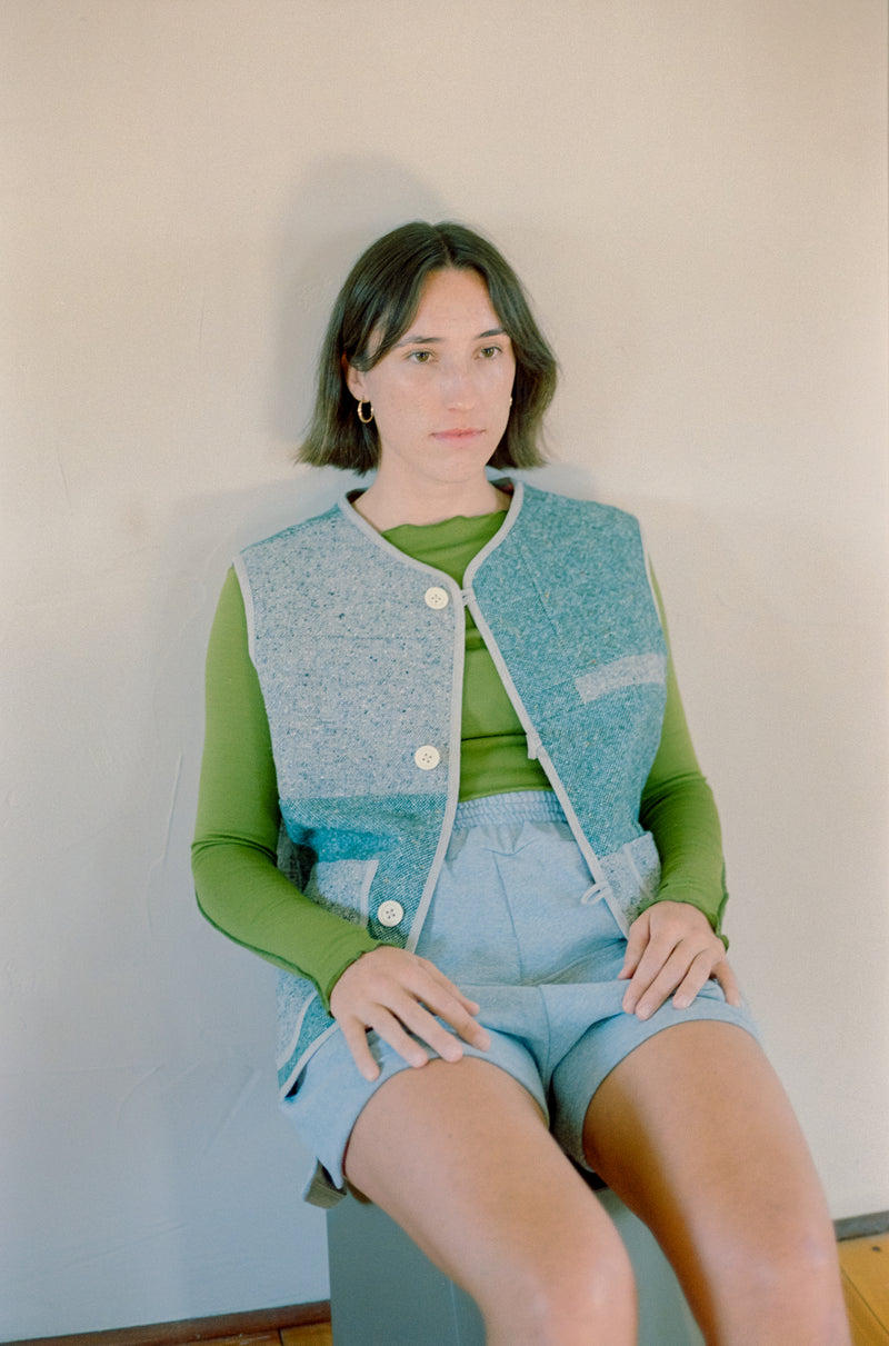 Vest in Matcha Granola