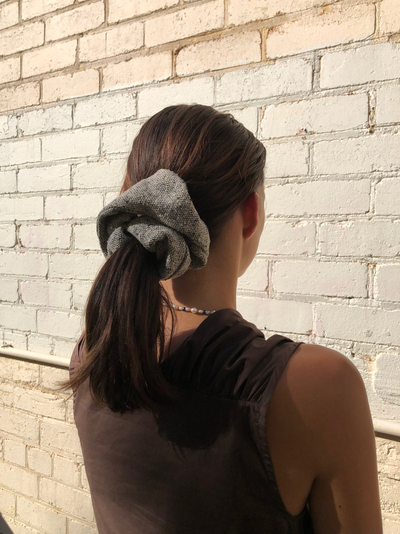 Scrunchie in Granola Blend