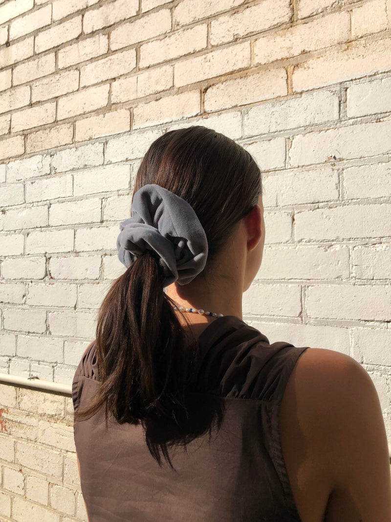 Scrunchie in Slate Velvet